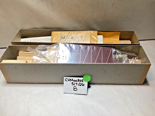 2 nos Main Line Models escala O 2 carriles 50’ caja coches KATY #18810 ERIE #68322 kits | Condition: New