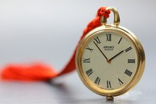 Vtg. Near MINT SEIKO 1400-0800 Roman Round Gold Quartz Pocket Watch JAPAN