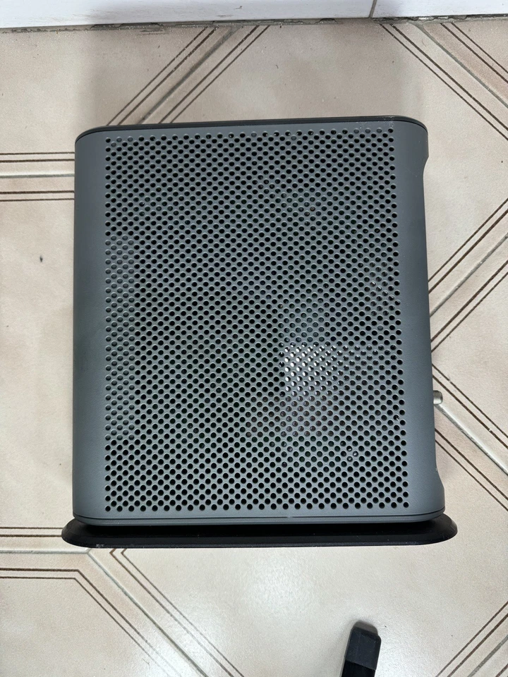 Motorola Docsis Cable Gateway Mg8702 Used - Image 3 of 3