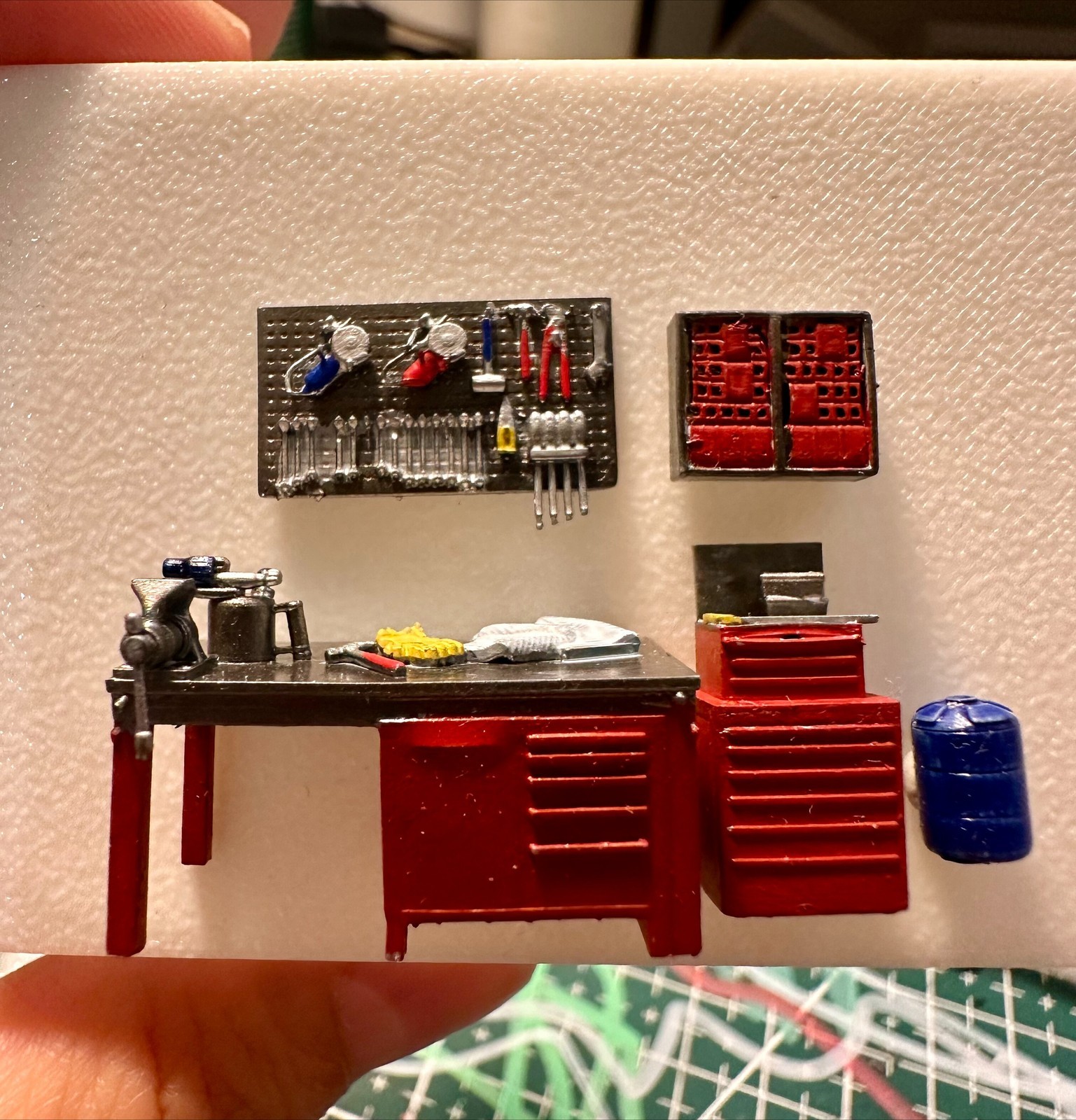 Diorama 1:64 Repair Workbench Set Garage Workshop Scene Prop