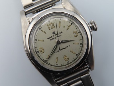 1946 Rolex Oyster Perpetual Manual Wind Chronometer 2940 Bubble Back Wristwatch