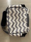 Skip hop cross body diaper bag chevron grey cream — photo 7