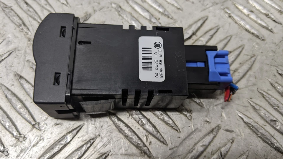 Interruptor de nivel de faros MAZDA 3 TS2 2005 BP4K666F0 Foto 3 de 4