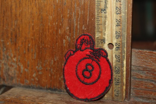Vintage Embroidered Patch Kilroy 8 Ball Pool Billiards - Picture 2 of 3