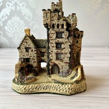 David Winter Cottages 1992 Irish Collection O'Donovan's Castle Collectable