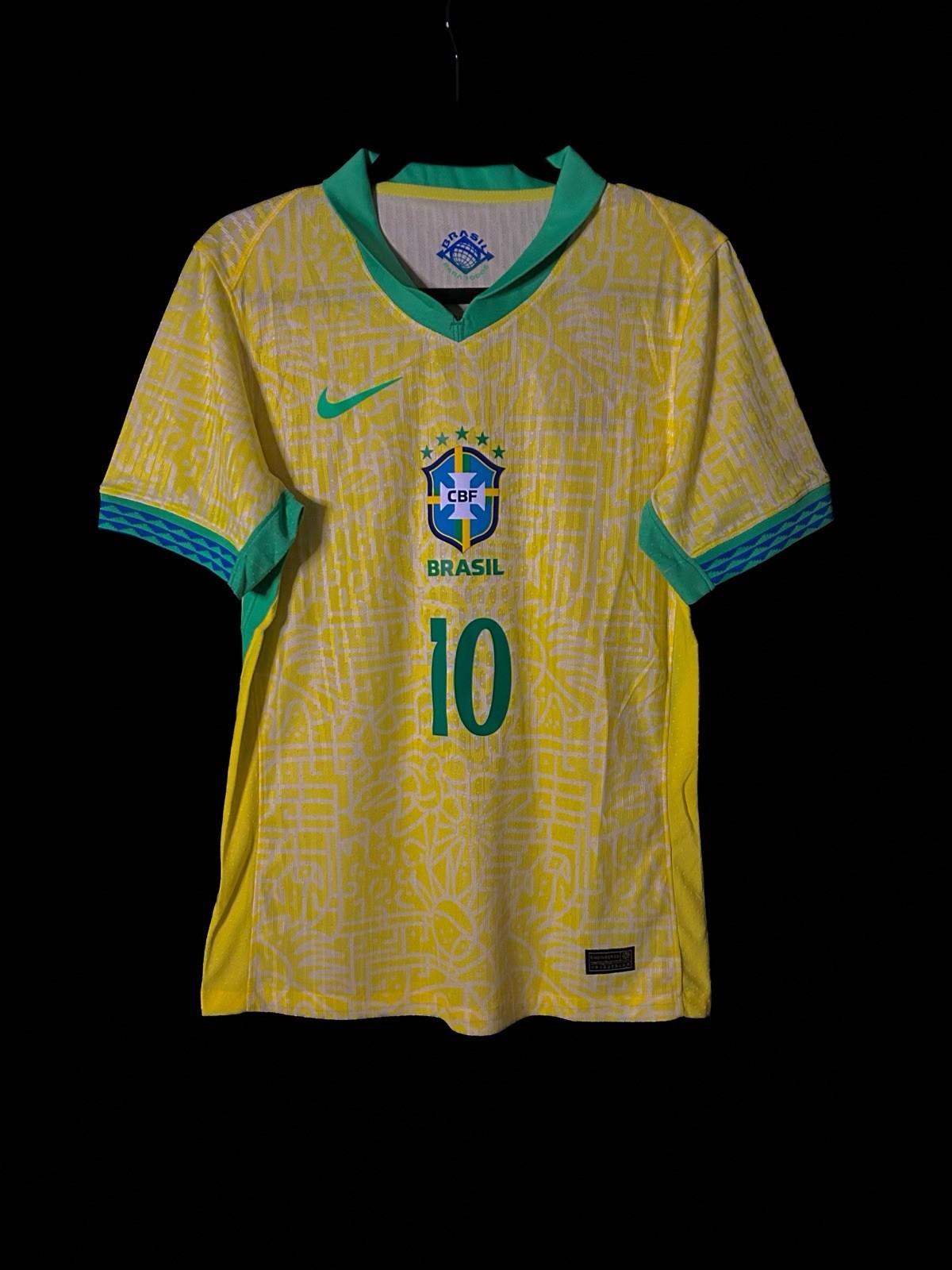 Nike Brazil 24-25 Home #10 Neymar Jr Jersey *Player Version* Size XL