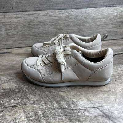 Clorts 3G013E Women's 7 Casual Shoes White Leather Round Toe Lace Up Sneakers