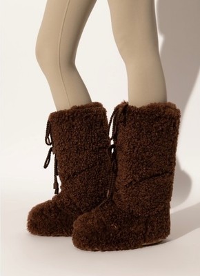 100% Authentic! NEW with box Moon Boot Icon Curly Extra Boots Brown US 7/ 8.5
