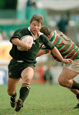 Rob Andrew of Wasps against Leicester Tigers during a Pilkington C- Old Photo
