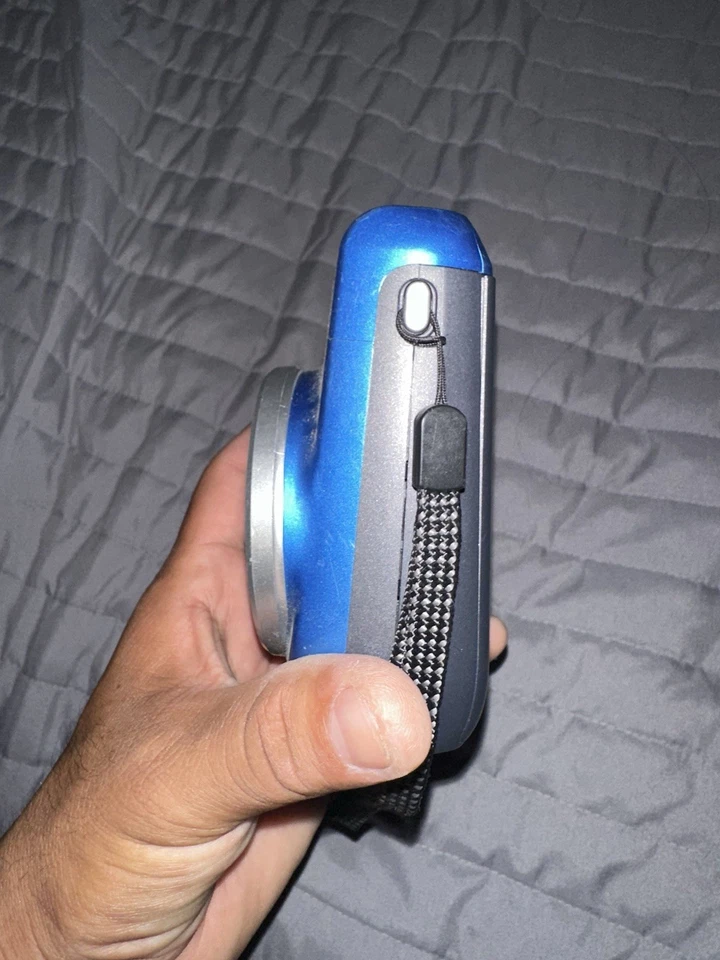 Cámara de impresión fotográfica instantánea Fujifilm Instax Mini 70 azul***reparación de piezas Foto 2 de 4