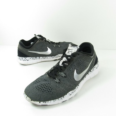 womens black nike trainers size 5
