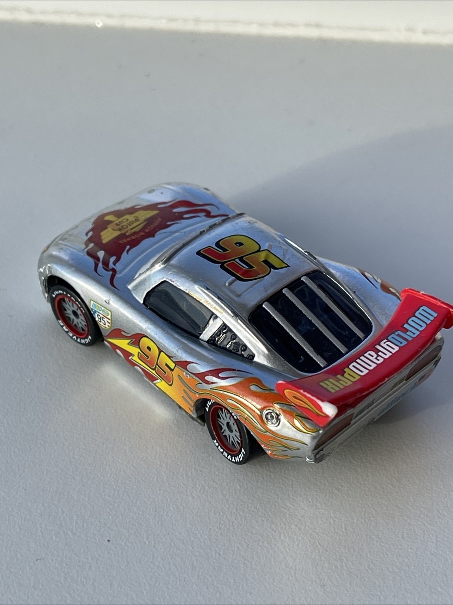 Disney Pixar Cars WGP SILVER RACER MCQUEEN MATTEL 1:55 Diecast | eBay