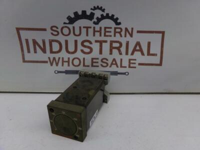 Omega Engineering 6102-J-0300F 200V 50/60Hz 10A Temperature Controller