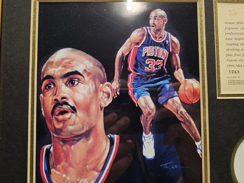 Grant Hill Detroit Pistons NBA #'d Matte Picture And Frame 12x16 - Picture 2 of 12