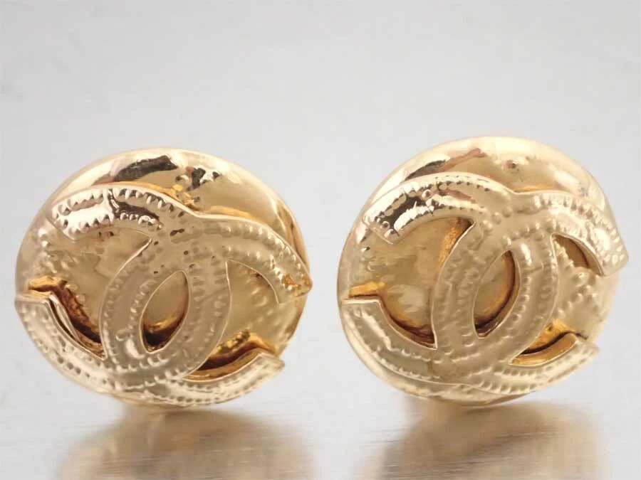 Chanel vintage hotsell earrings ebay