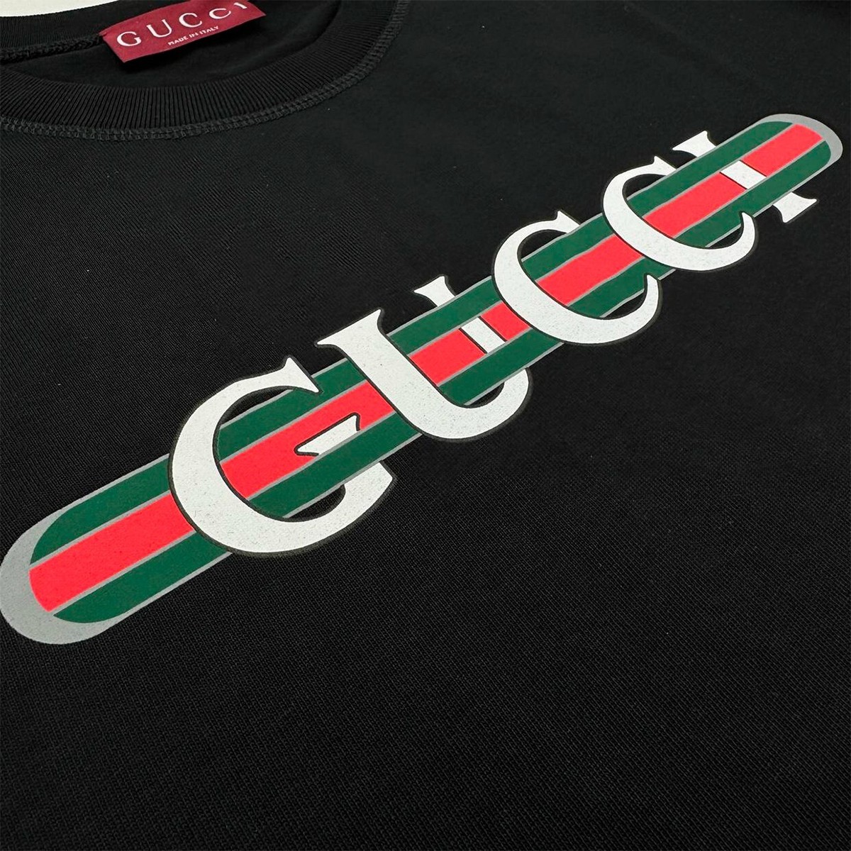 GUCCI Men's Logo Print Oversized T-Shirt in Black Short Sleeve