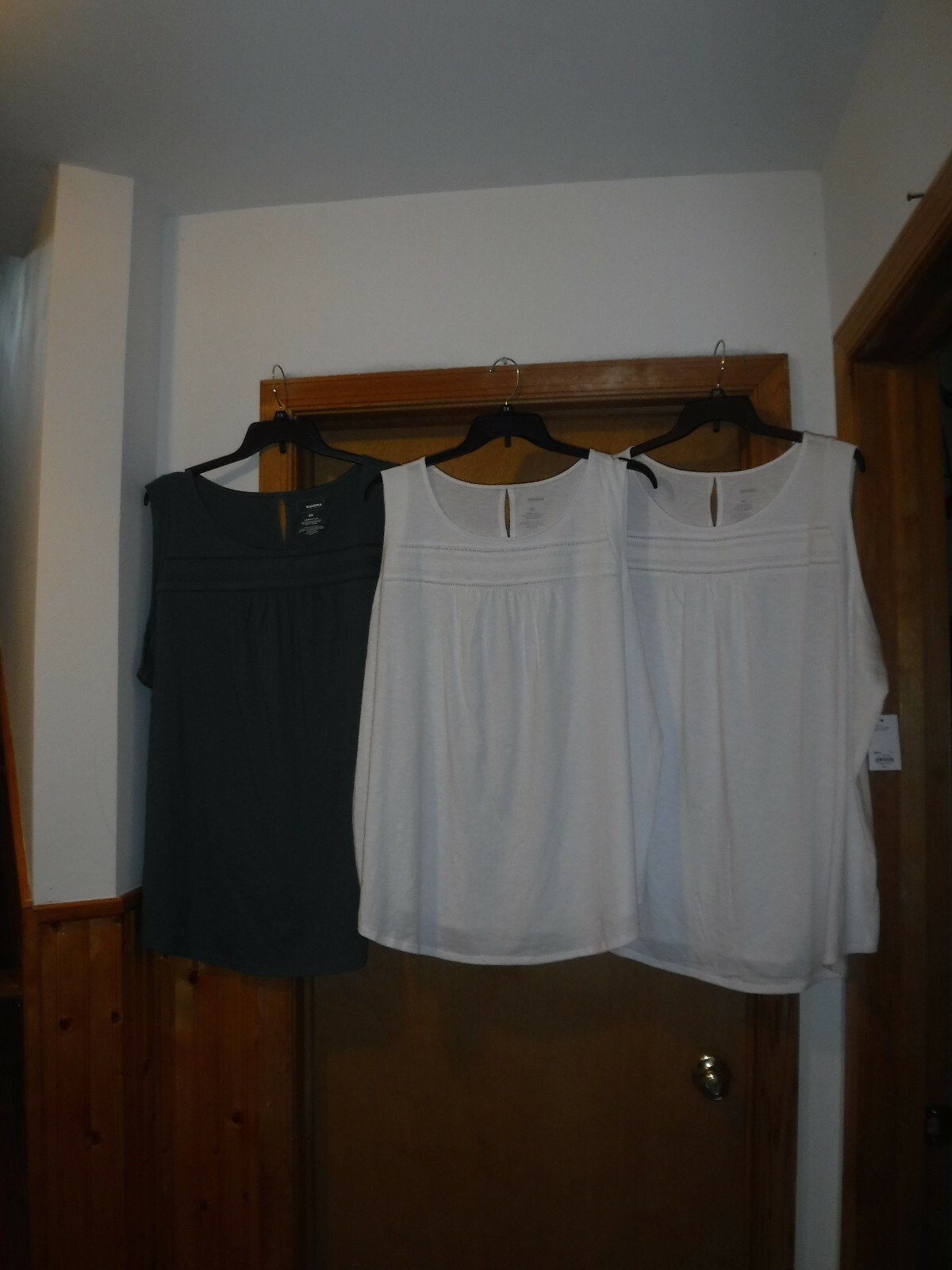 Picture 3 of 26