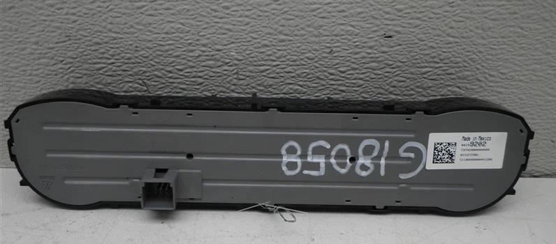 Chevrolet Silverado 1500 Tahoe 2014-2019 identificación de control de temperatura térmica de aire acondicionado 23168146 Foto 2 de 3