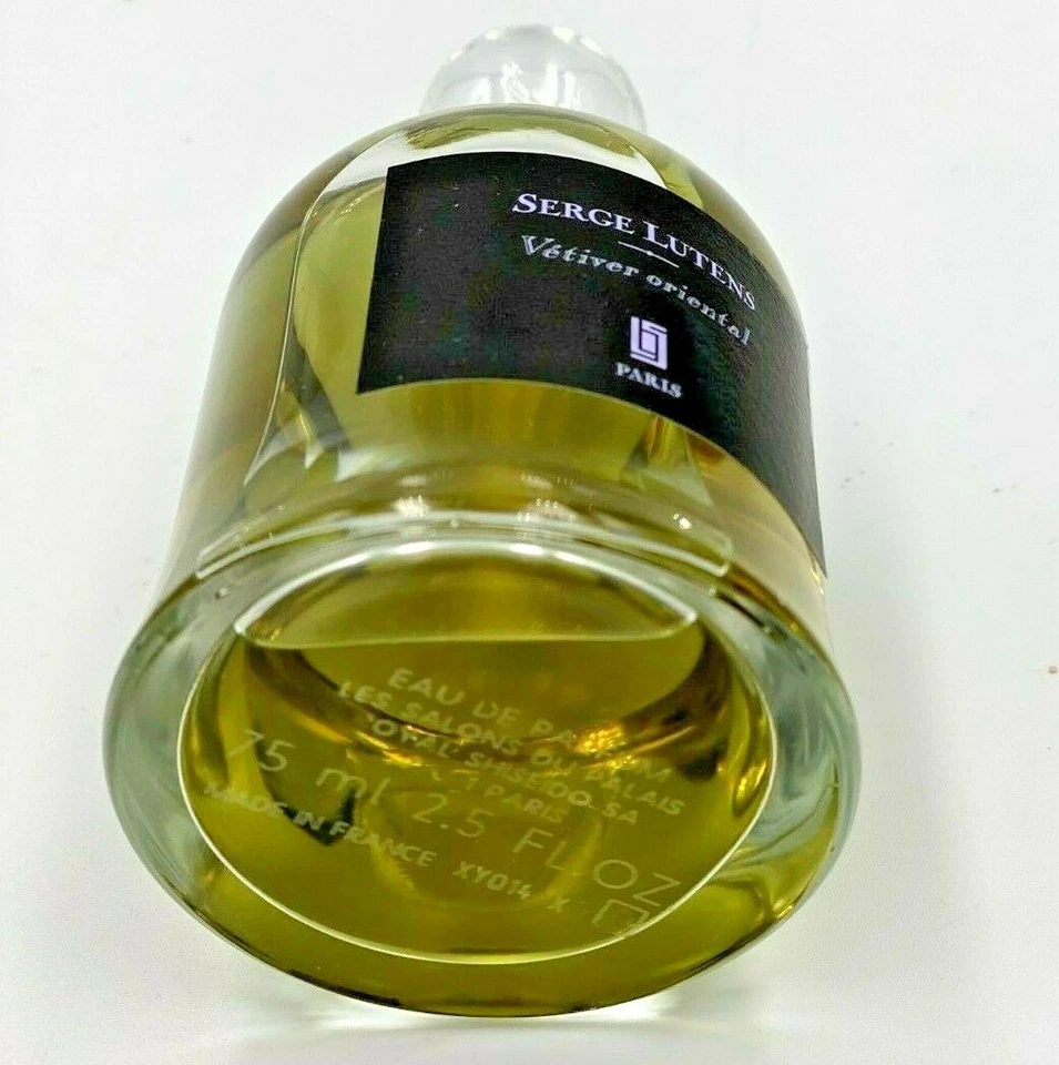 Serge Lutens Vetiver Oriental Eau de Parfum Splash 2,5 oz 75 ml frasco exclusivo - Imagem 2 de 3