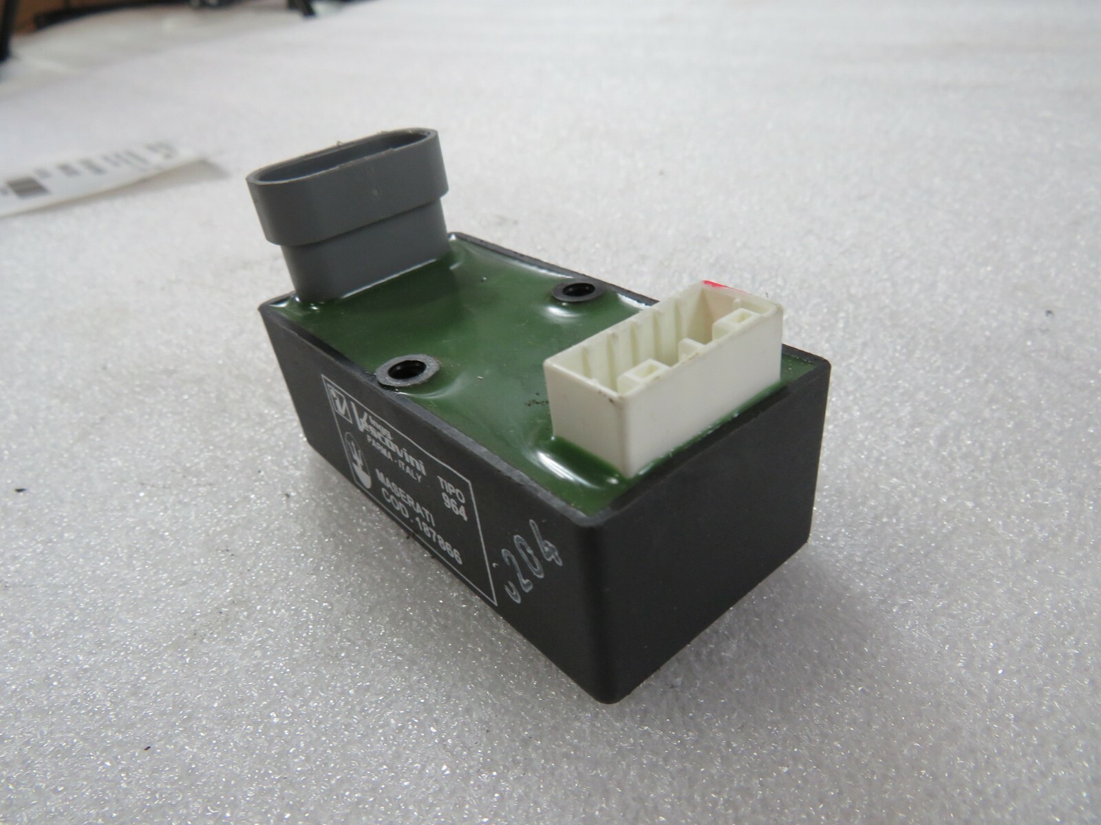 Maserati M128 Coupe, Spyder, Temperature ECU Control Module, Used, P/N 187866