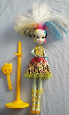 1x Monster High Puppe High Voltage Frankie Stein Doll DVH72 Electrified