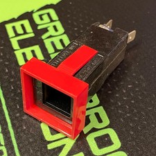 348 RED - LITTELFUSE - PANEL MOUNT FUSE HOLDER - JUST BODY