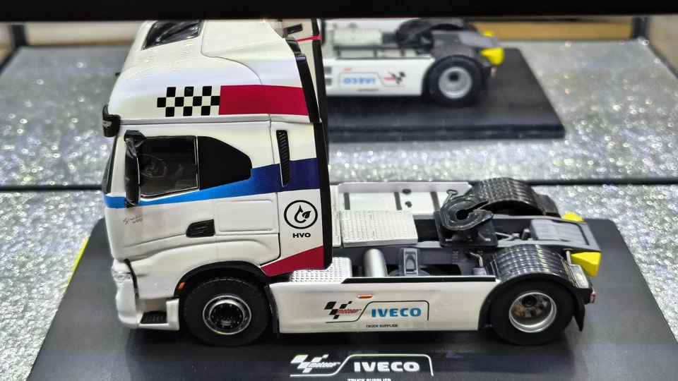 Eligor 1:43 Iveco  S-Way  - Immagine 2 di 4