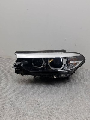 BMW 5 G30 G31 G38 2018 Scheinwerfer 8492839 TDR36922