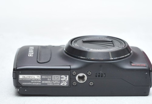 Fujifilm FinePix F600EXR 16.0MP 15x Digital Camera - Picture 3 of 3