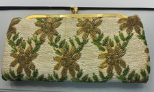 Beaded FloralClutch/Purse. Kiss Lock Close vintage-like