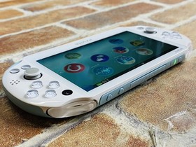 PS Vita Light Blue White PCH-2000 Sony PlayStation Japan 8GB Charger 2 Game DDP