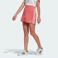 Adidas fleece skirt in hazy rose. NWT. Size US Large