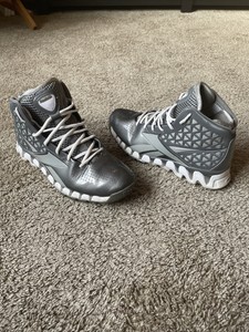 reebok zigtech size 10