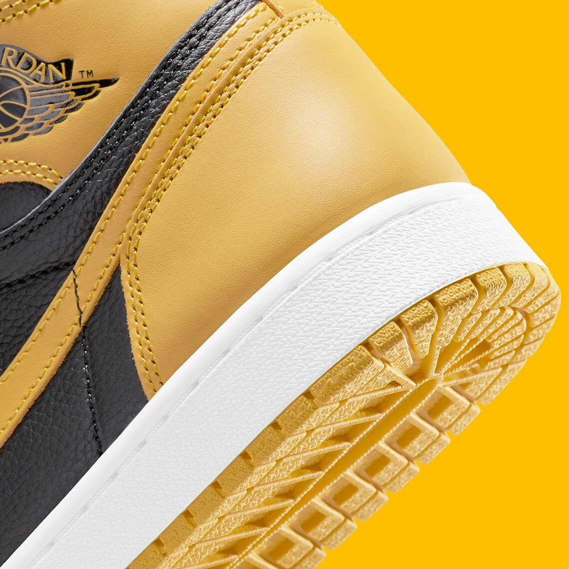 靴 NIKE AJ1 RETRO HIGH OG GS POLLEN 24.5 $_57.PNG?set_id=880000500F