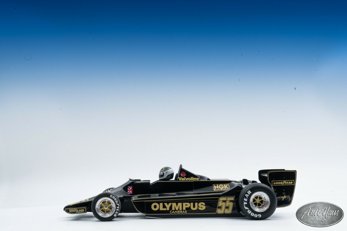 1/18 Minichamps 1978 Lotus Ford Jean-Pierre Jarier #55 Black and