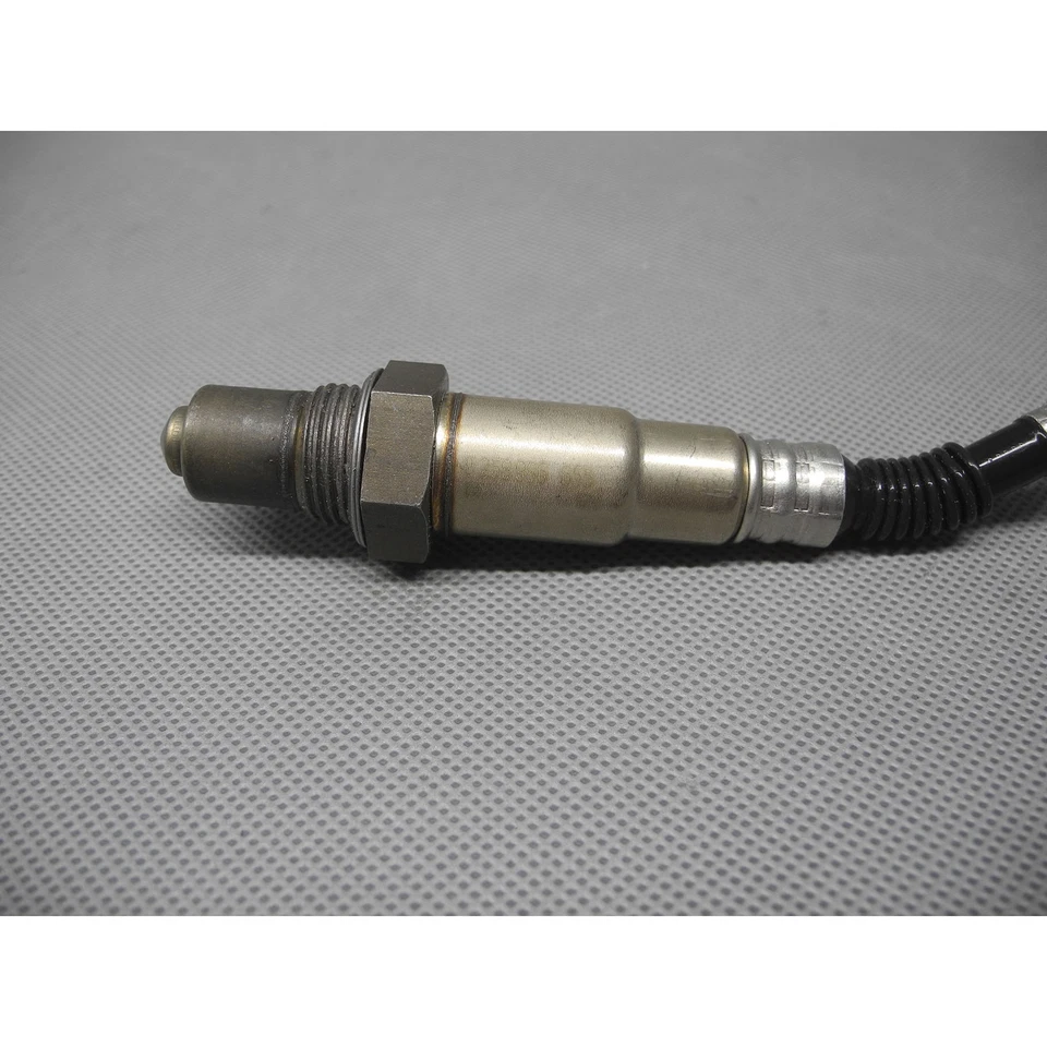 Sensor de oxígeno genuino para Mitsubishi DIAMANTE MONTERO SPORT OE 2002-2020 Foto 2 de 4