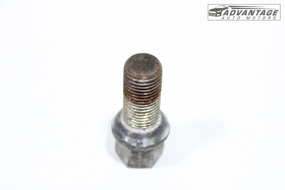 AUDI A7 QUATTRO 2012-2020 JUEGO DE PERNOS TUERCA RUEDA DELANTERA O TRASERA IZQUIERDA O DERECHA OEM Foto 3 de 4