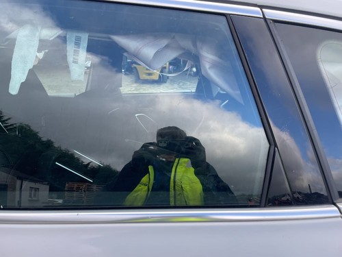 BMW IX1 DOOR GLASS WINDOW REAR LEFT 2022-2024 - Picture 3 of 10