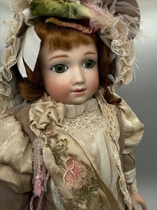 Thuillier Doll for sale | eBay
