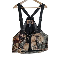 Outfitters Ridge Fusion 3-D Hunting Vest Size Medium (38-40) Camo
