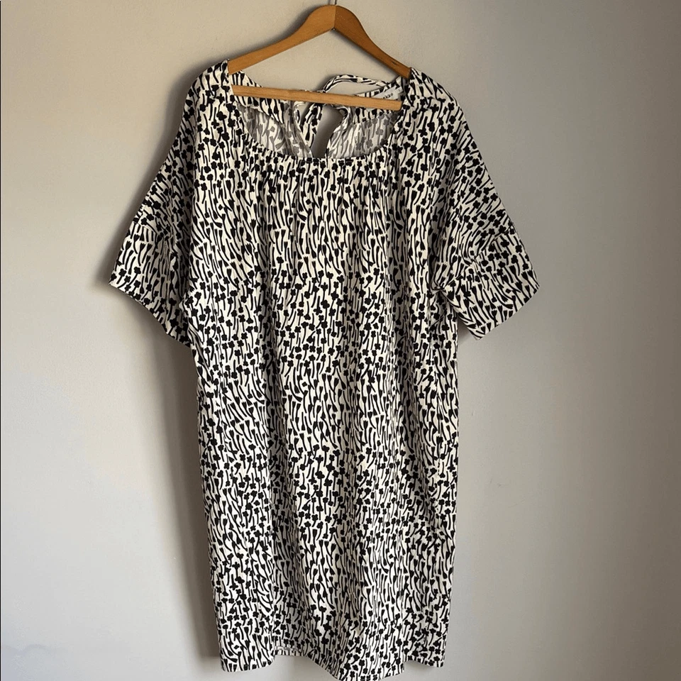 VESTIDO SEERSUCKER DE ALGODÓN GRANDE MARIMEKKO BEESI TUULAHDUS Foto 2 de 4