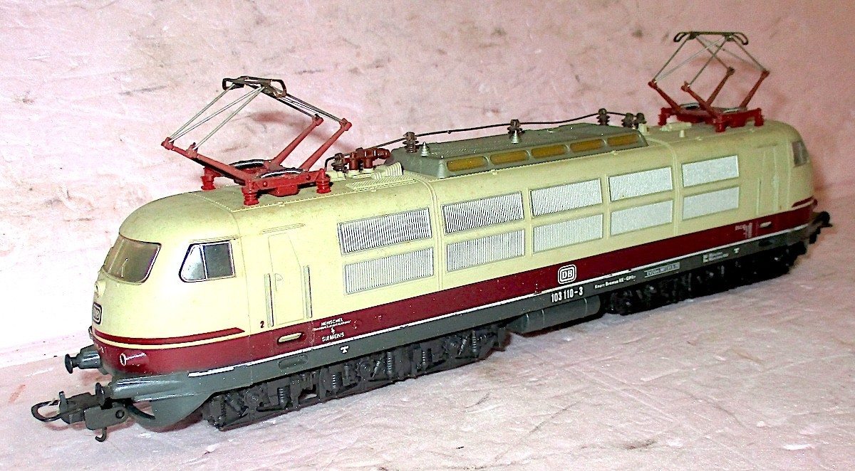 Lima 208100 Electric Locomotive DB 103 110-3 ho #723511 TESTED