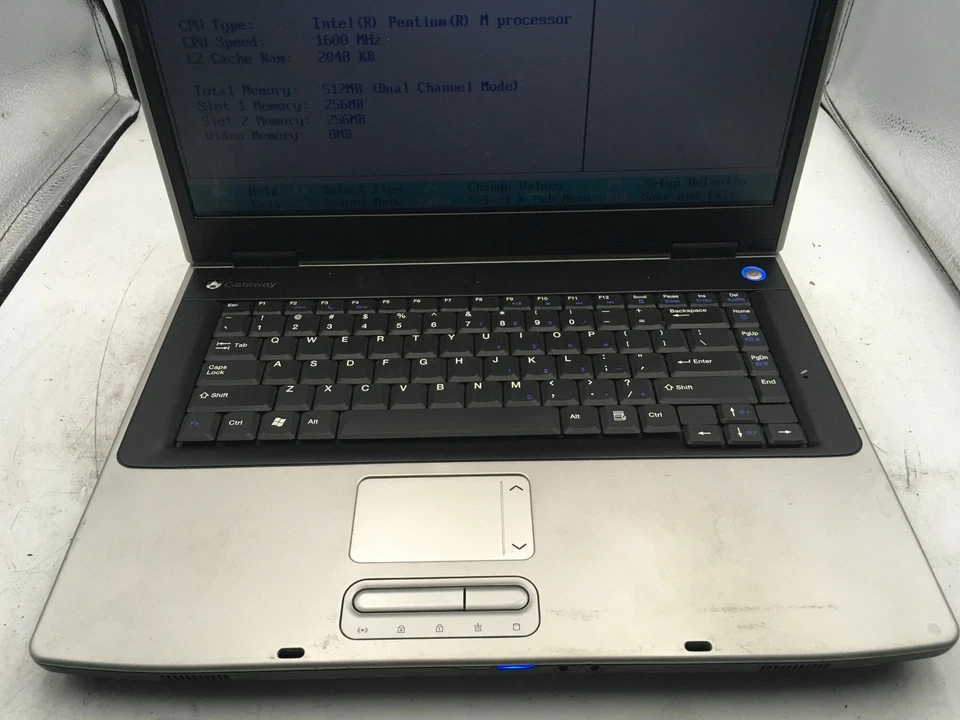 GATEWAY MA1 M460 - BOOTS TO BIOS - INTEL PENTIUM M - 512MB RAM - READ DESC - BB - Image 3 of 4