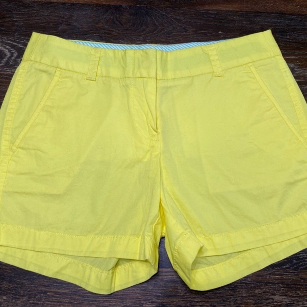 J Crew Shorts Womens 2  Classic Chino Cotton Mid Rise Casual Preppy