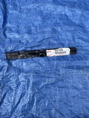 New Genuine Toyota Front Bumper A Bracket 5327304040 / 53273-04040 