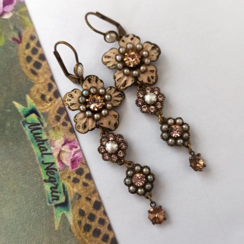 Michal Negrin Earrings Long Graduated Flower Pearl Light Peach White Retro Bride - Image 4 of 4