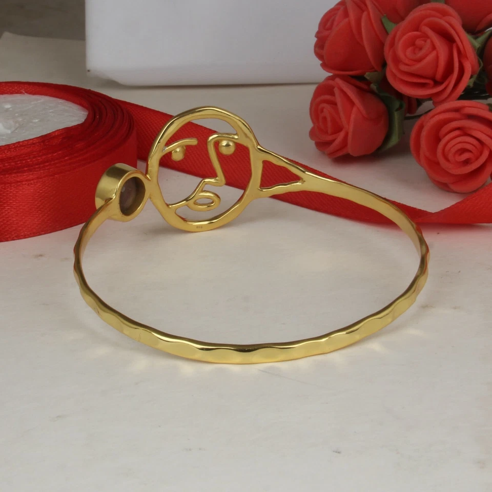 Hammered Face Design Gold Plated 925 Silver Labradorite Gemstone Cuff bangle - Image 3 of 4