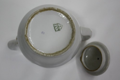 Old Cmielow Polish Porcelain TeaPot 50's White with Cobalt & Gold Tea Pot Rare - Picture 8 of 9