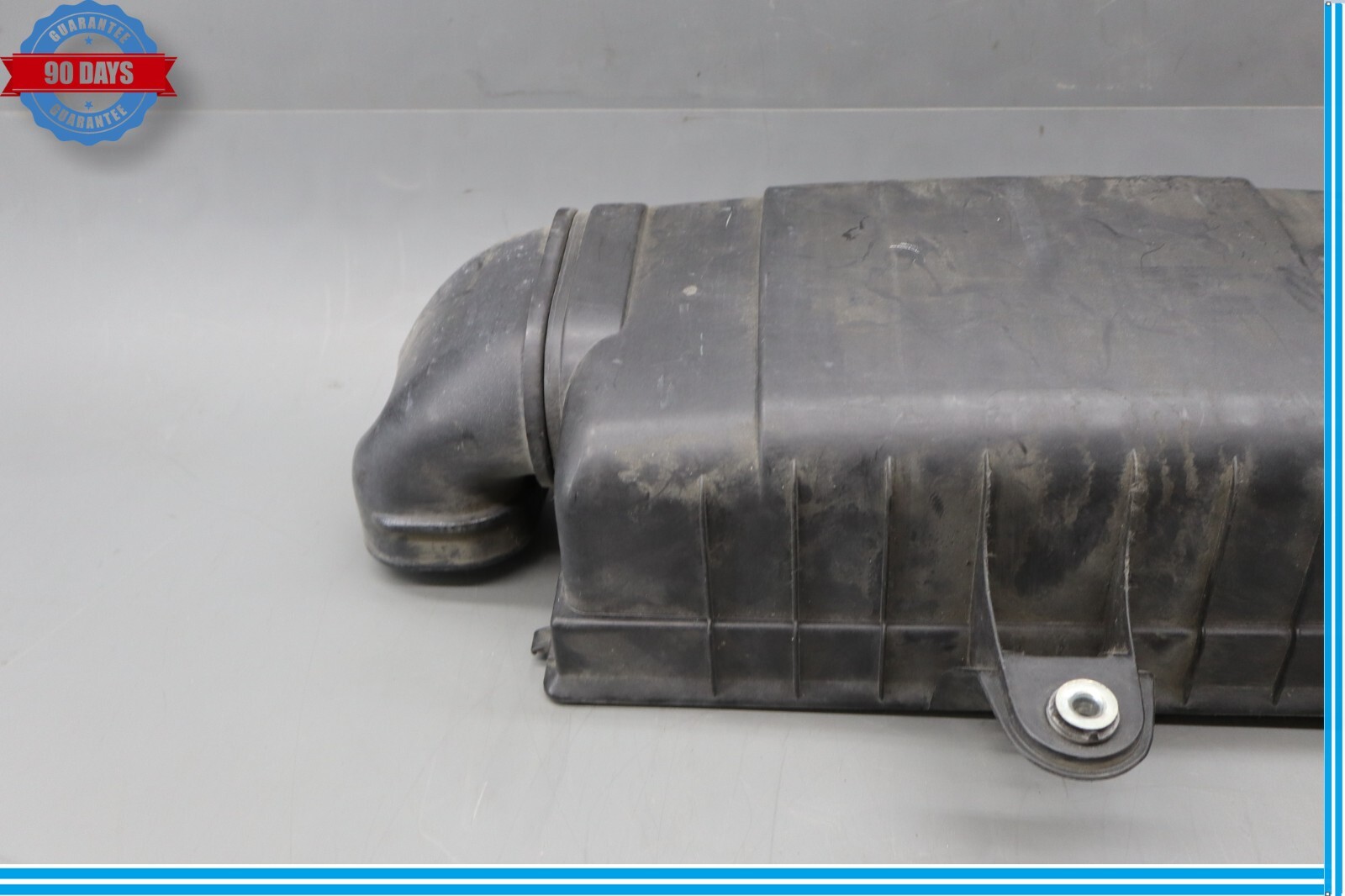 Maserati Quattroporte 2004-2008 Lower Air filter intake pipe Black
