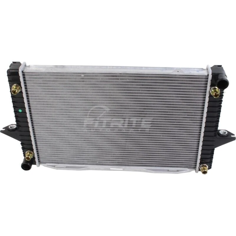 Nuevo radiador para Volvo V70 1998-2004 4 puertas VO3010105 Turbo 2,3 L Foto 4 de 4